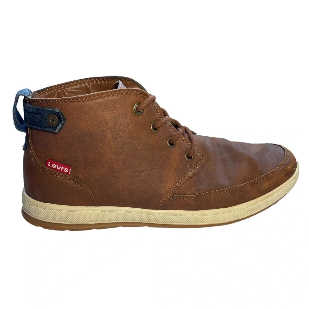 Levi’s Atwater Chukka Boot Sneakers Men’s Size 9.5